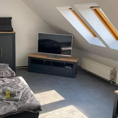 Wunderschoene Grosszuegige Neustadtwohnung * Dresden