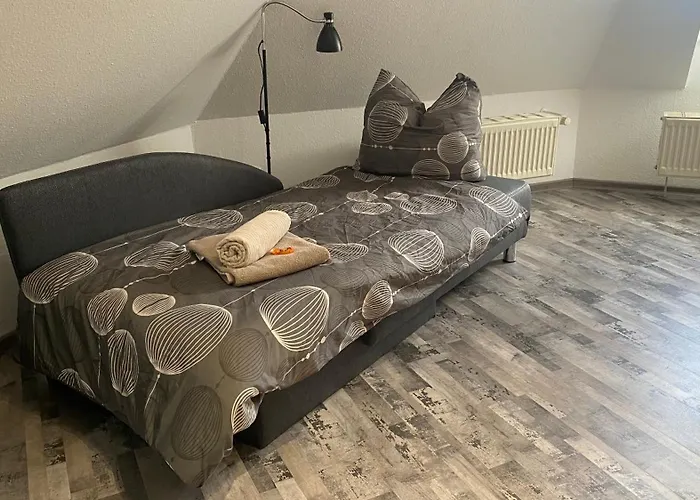 Wunderschoene Grosszuegige Neustadtwohnung