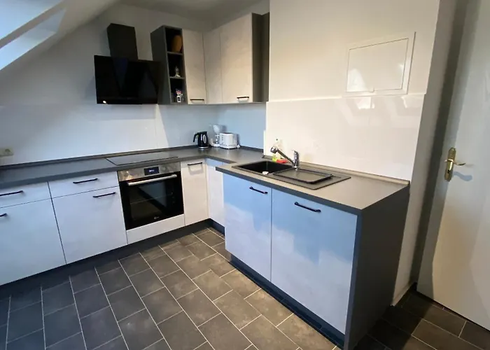 Wunderschoene Grosszuegige Neustadtwohnung Dresden